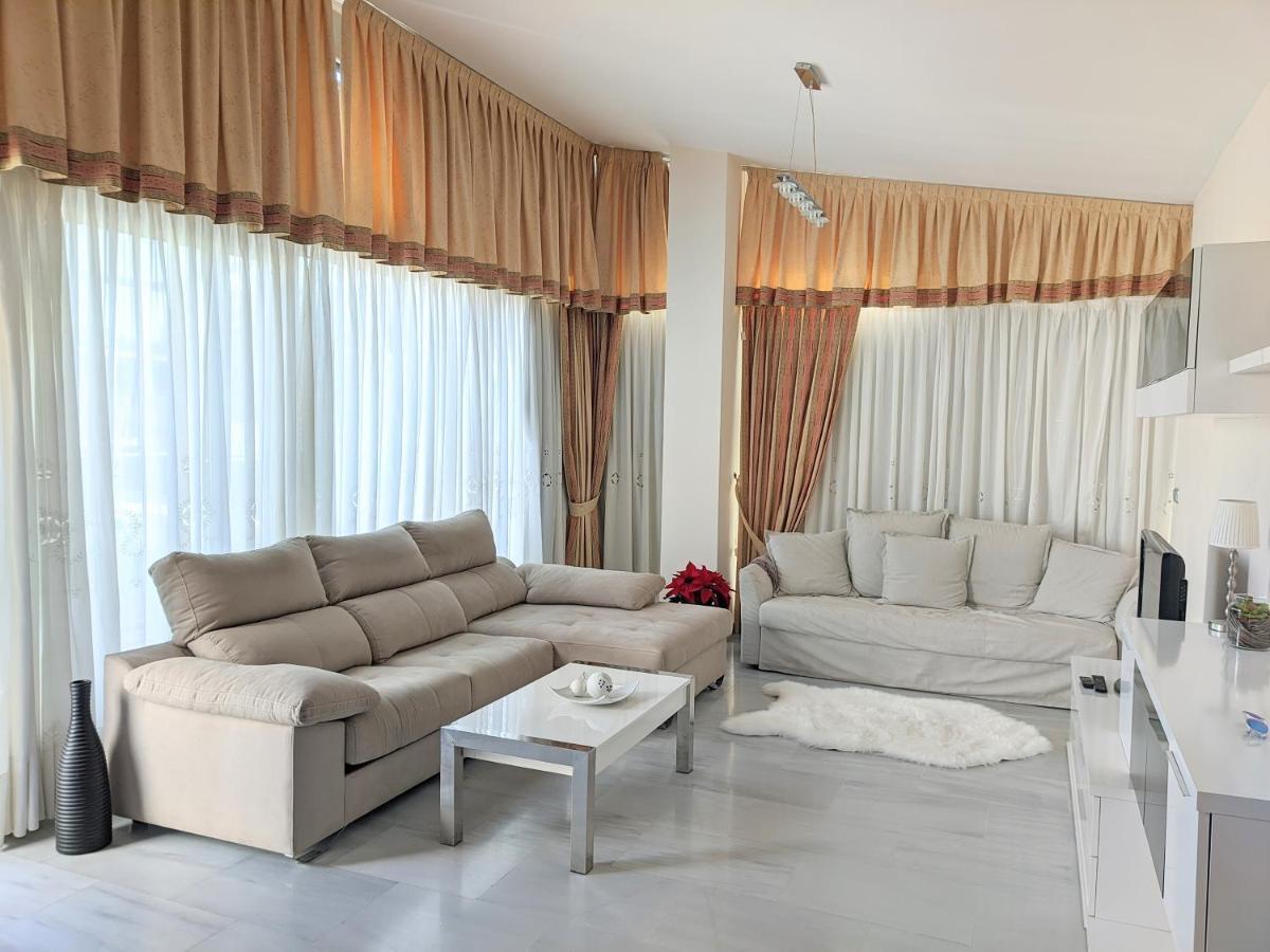 Elegance Sun & Spa Penthouse Benidorm Bagian luar foto